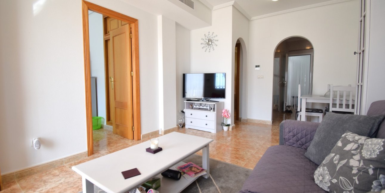 Resale - Apartment / flat -
Orihuela Costa - Punta Prima