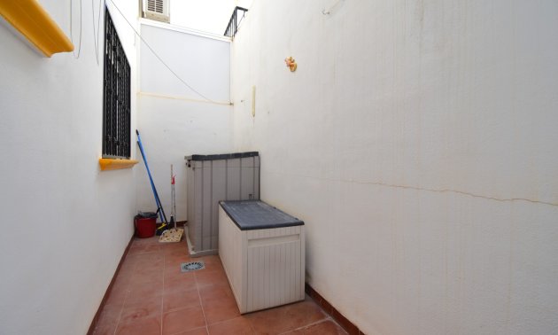 Resale - Apartment / flat -
Orihuela Costa - Punta Prima