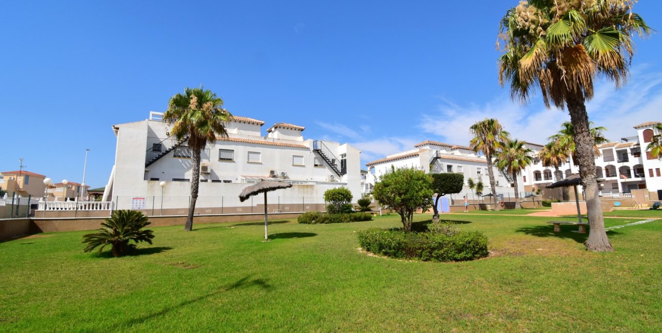 Resale - Apartment / flat -
Orihuela Costa - Punta Prima