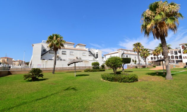 Resale - Apartment / flat -
Orihuela Costa - Punta Prima