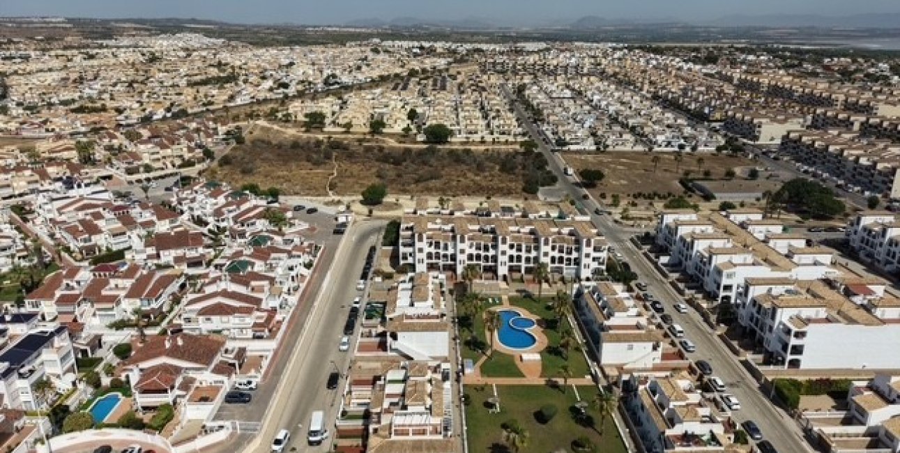 Resale - Apartment / flat -
Orihuela Costa - Punta Prima