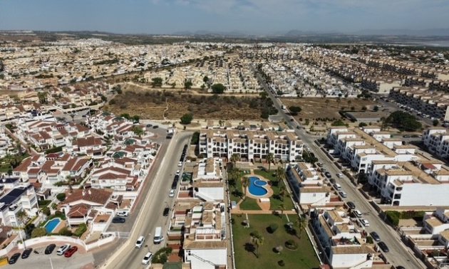 Resale - Apartment / flat -
Orihuela Costa - Punta Prima