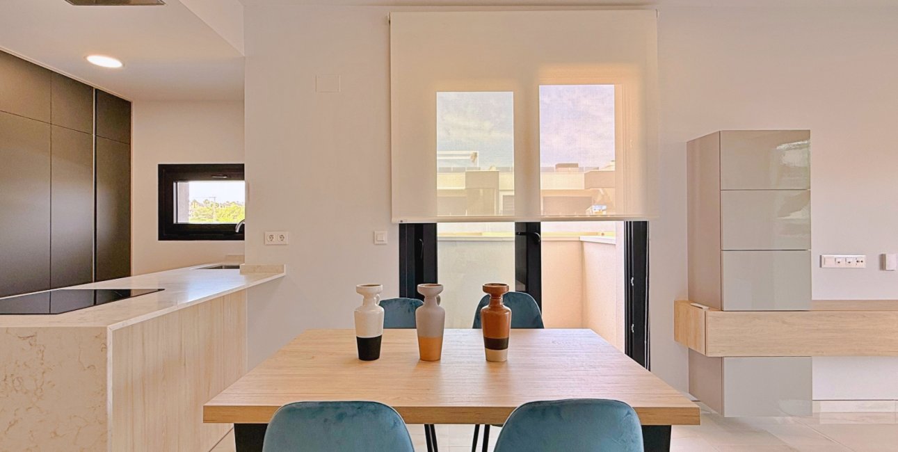 Resale - Apartment / flat -
Orihuela - Orihuela Costa