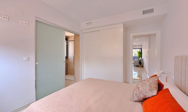 Resale - Apartment / flat -
Orihuela - Orihuela Costa