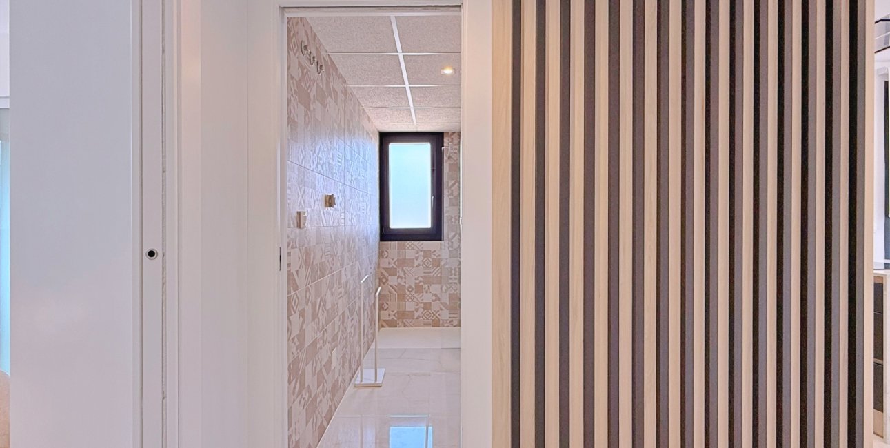 Resale - Apartment / flat -
Orihuela - Orihuela Costa