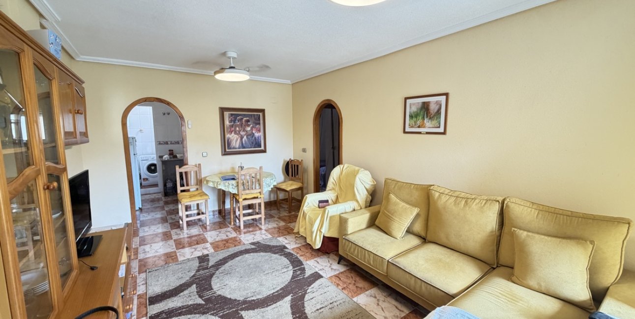 Resale - Apartment / flat -
Orihuela Costa - Villamartin