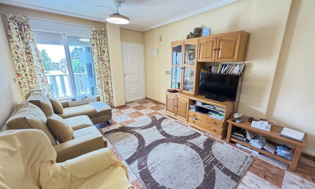Resale - Apartment / flat -
Orihuela Costa - Villamartin
