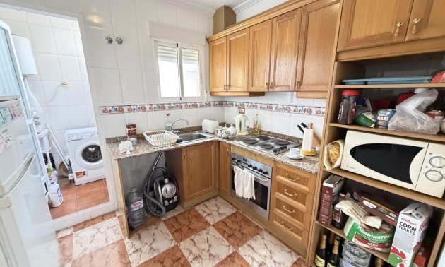 Resale - Apartment / flat -
Orihuela Costa - Villamartin