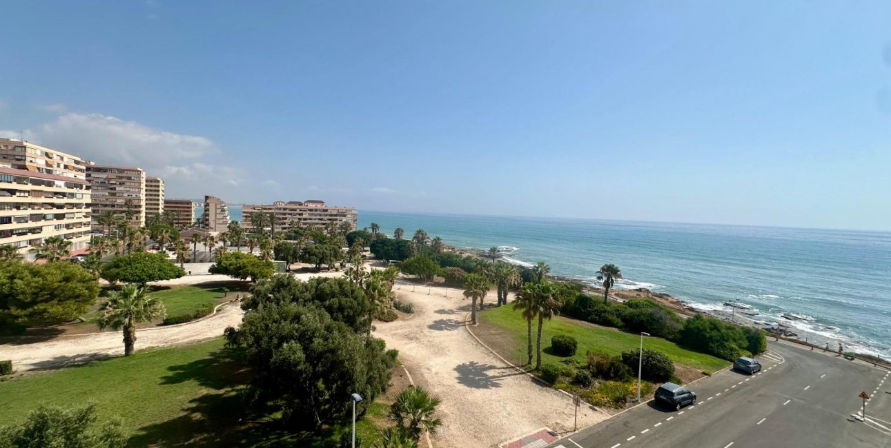 Reventa - Apartamento / piso -
Torrevieja - Cabo cervera