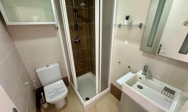 Reventa - Apartamento / piso -
Torrevieja - Cabo cervera