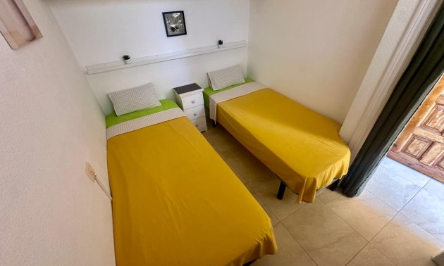 Reventa - Apartamento / piso -
Torrevieja - Cabo cervera