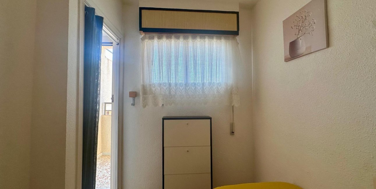 Reventa - Apartamento / piso -
Torrevieja - Cabo cervera