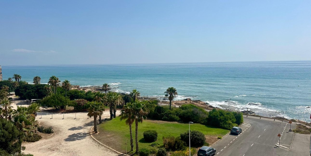 Reventa - Apartamento / piso -
Torrevieja - Cabo cervera