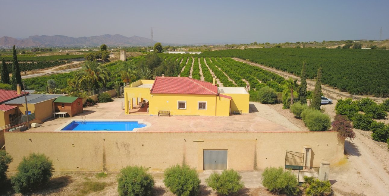 Resale - Country House -
Albatera - Albatera - Country