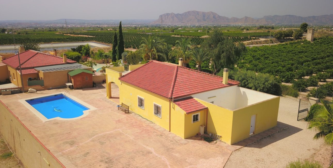 Resale - Country House -
Albatera - Albatera - Country