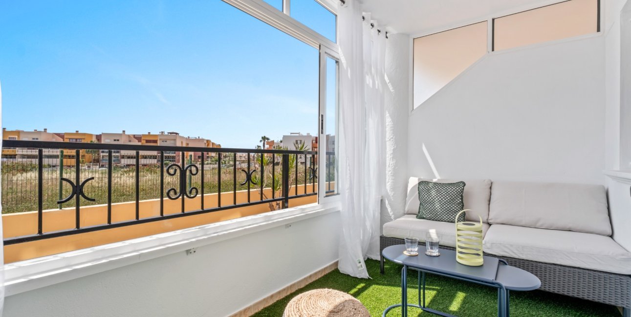 Reventa - Apartamento / piso -
Orihuela Costa - Playa Flamenca