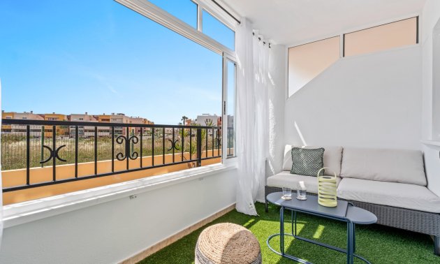 Reventa - Apartamento / piso -
Orihuela Costa - Playa Flamenca