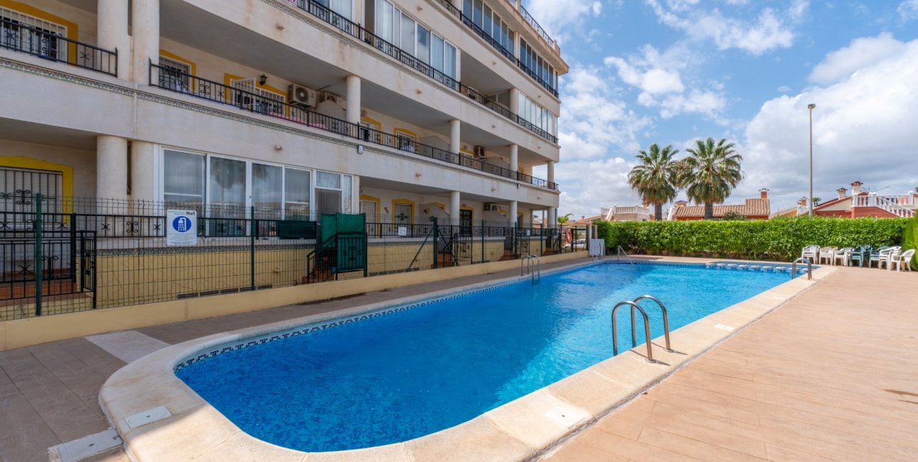 Reventa - Apartamento / piso -
Orihuela Costa - Playa Flamenca