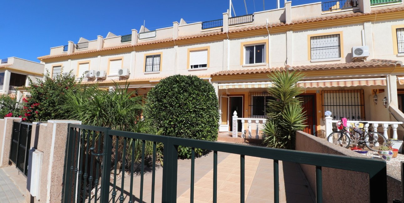 Resale - Townhouse -
Algorfa - Montemar