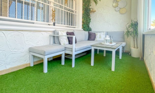 Resale - Townhouse -
Orihuela Costa - Punta Prima