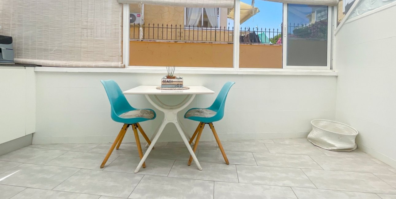Resale - Townhouse -
Orihuela Costa - Punta Prima