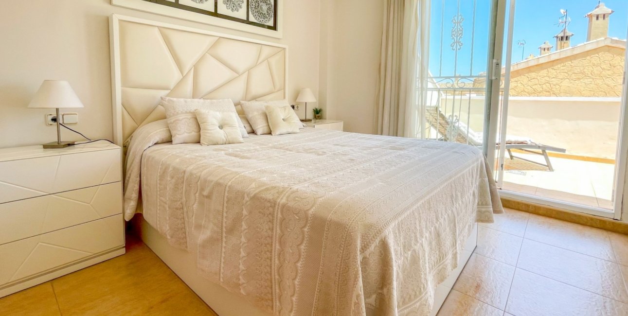 Resale - Townhouse -
Orihuela Costa - Punta Prima