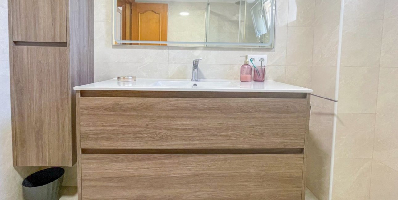 Resale - Townhouse -
Orihuela Costa - Punta Prima