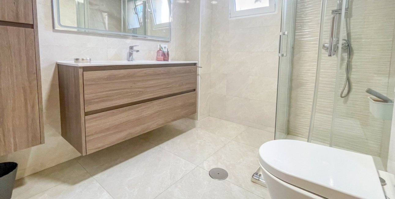 Resale - Townhouse -
Orihuela Costa - Punta Prima