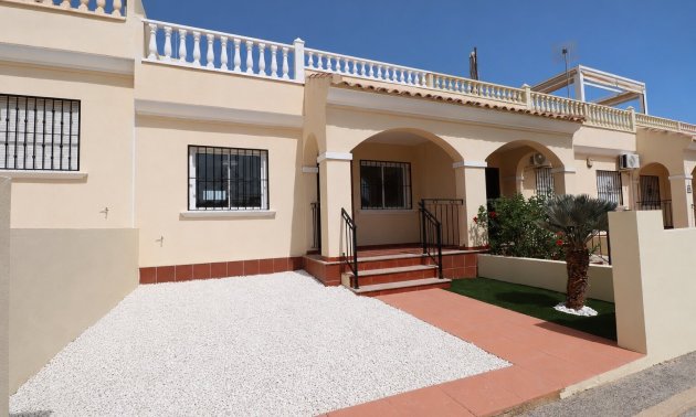 Rynek wtórny - Bungalowy -
Algorfa - Montemar