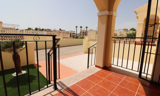Resale - Bungalow -
Algorfa - Montemar