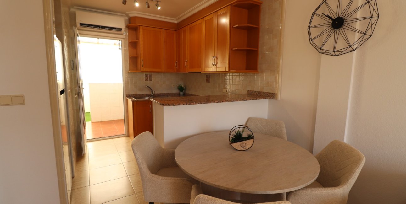 Resale - Bungalow -
Algorfa - Montemar
