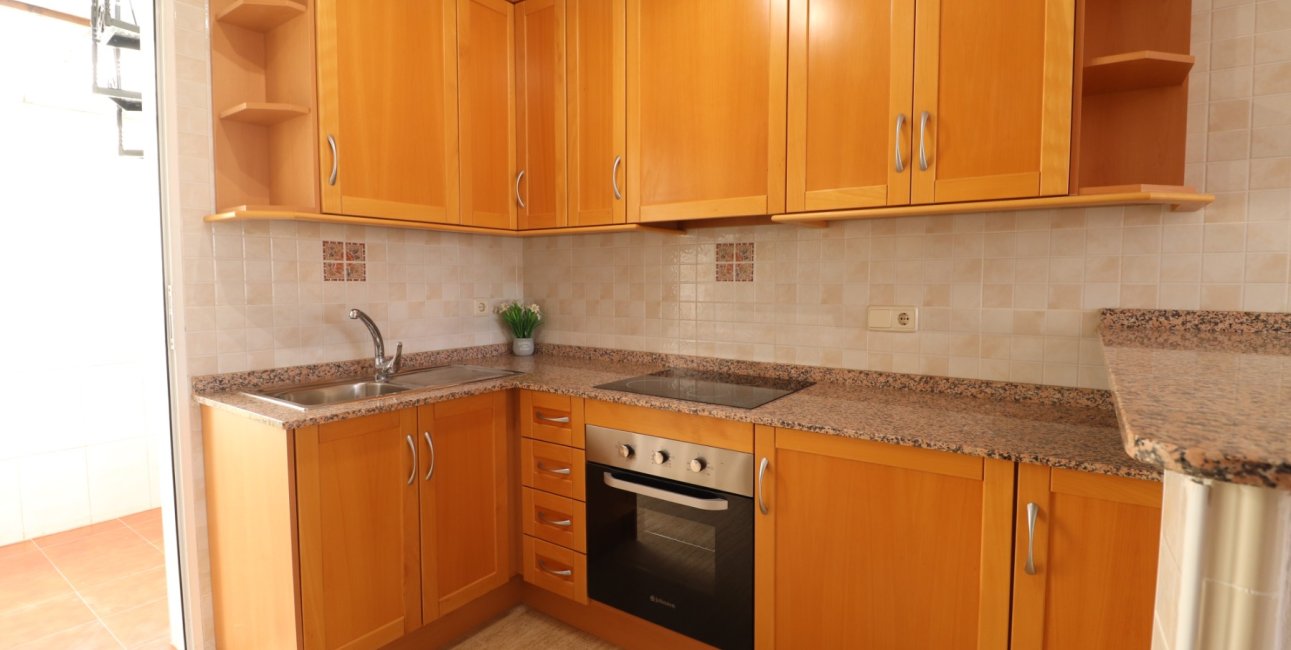 Resale - Bungalow -
Algorfa - Montemar