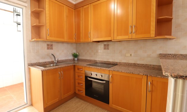 Resale - Bungalow -
Algorfa - Montemar
