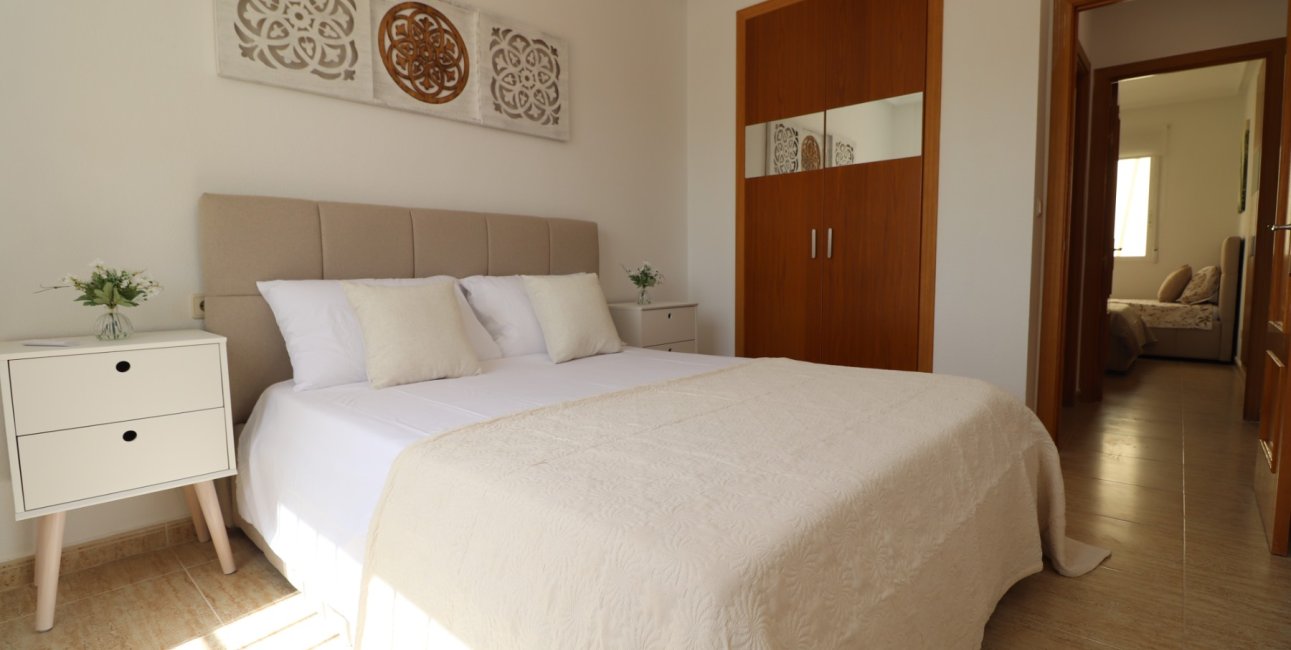 Resale - Bungalow -
Algorfa - Montemar