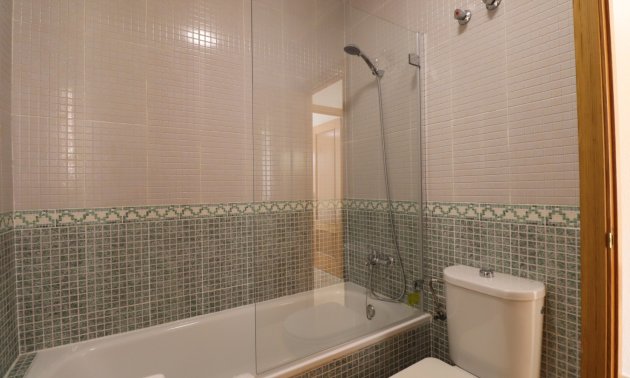 Resale - Bungalow -
Algorfa - Montemar