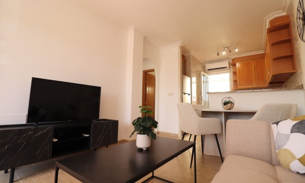 Resale - Bungalow -
Algorfa - Montemar