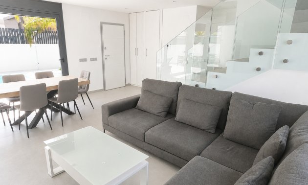 Reventa - Villa -
Algorfa - La Finca Golf Resort