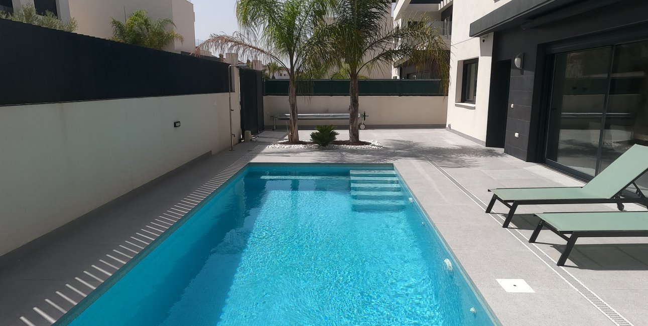Reventa - Villa -
Algorfa - La Finca Golf Resort