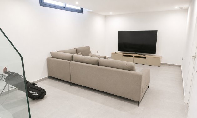 Reventa - Villa -
Algorfa - La Finca Golf Resort
