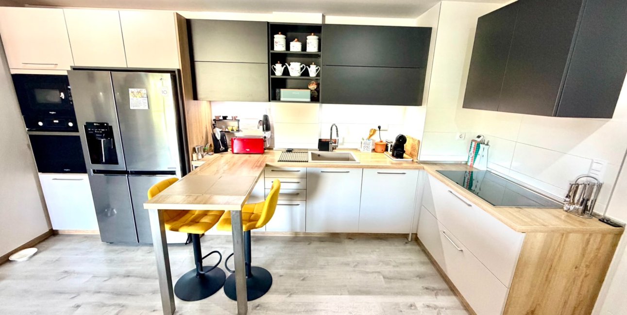 Reventa - Apartamento / piso -
Orihuela Costa - La Zenia