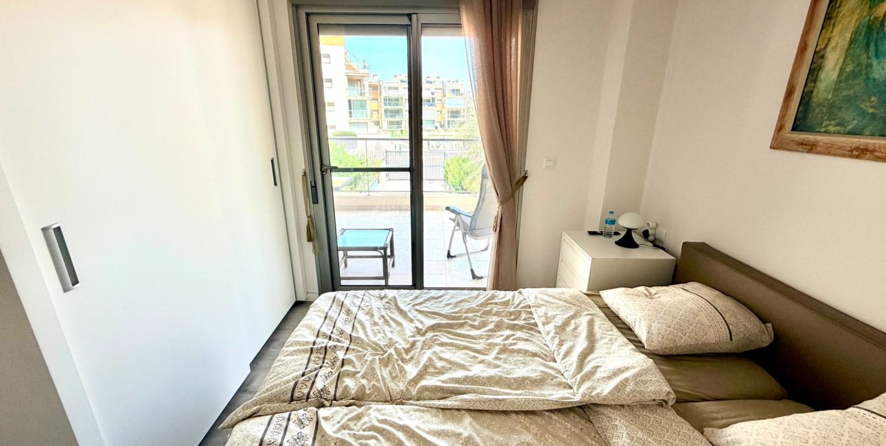 Reventa - Apartamento / piso -
Orihuela Costa - La Zenia