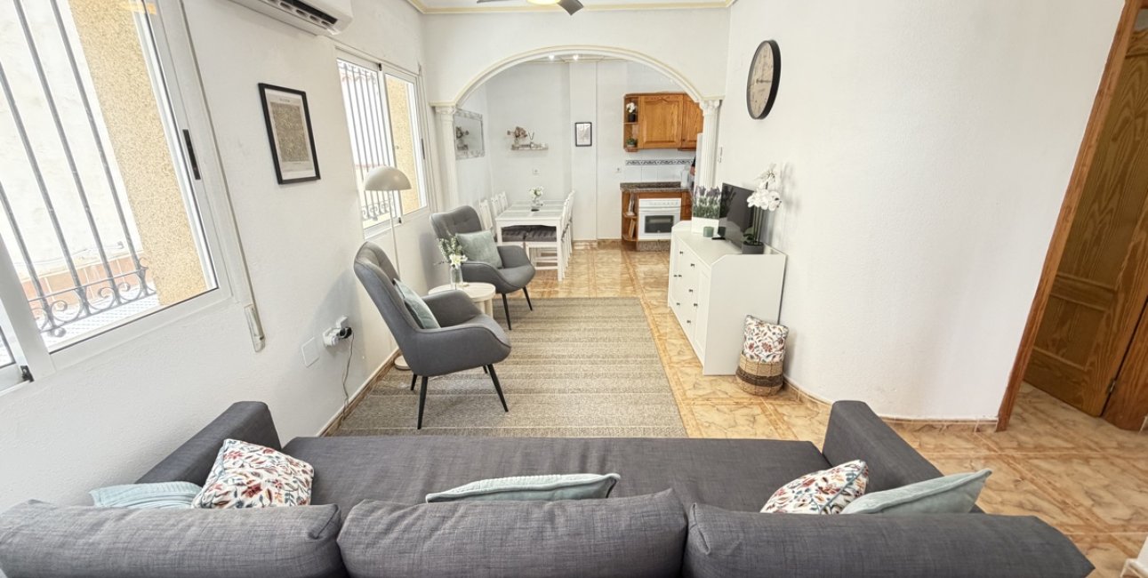 Resale - Apartment / flat -
Orihuela Costa - La Zenia