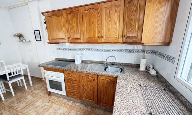 Resale - Apartment / flat -
Orihuela Costa - La Zenia