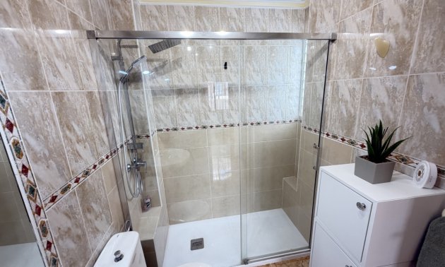 Resale - Apartment / flat -
Orihuela Costa - La Zenia