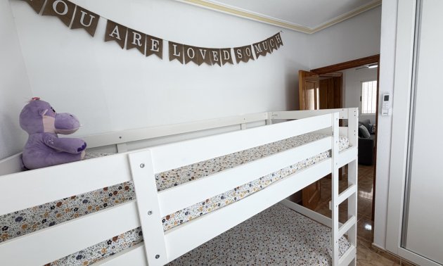 Resale - Apartment / flat -
Orihuela Costa - La Zenia
