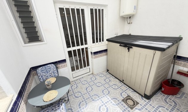 Resale - Apartment / flat -
Orihuela Costa - La Zenia