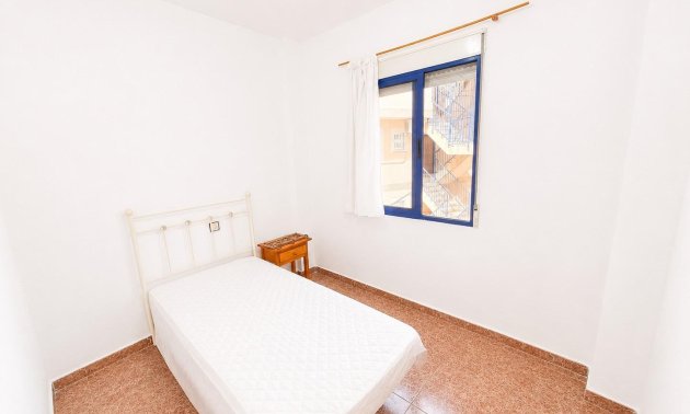 Resale - Apartment / flat -
Torrevieja - Estacion de autobuses