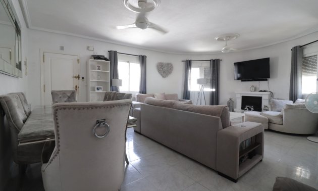 Resale - Villa -
Benimar - Benimar I
