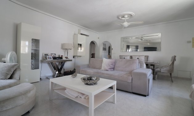 Resale - Villa -
Benimar - Benimar I