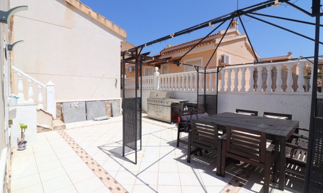 Resale - Villa -
Benimar - Benimar I